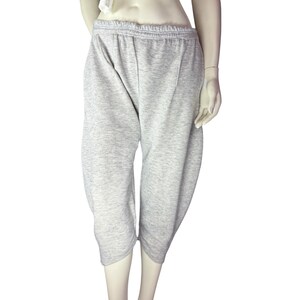 Simpłe Gray Capri Sweatpants Artsy Y2K Athleisure Streetwear Medium