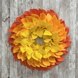 FELT Sunshine Wreath - Outdoor/Indoor