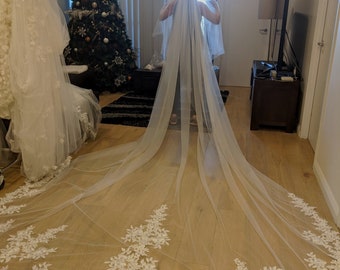 Ivory, White, Bridal Veil, Sheer Single Tier Veil, Chapel Length Veil, Cathedral Length Veil, Floor Length Wedding Veil, Tulle Wedding