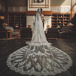 REANNA - Cathedral Length Lace Mantilla Wedding Veil , 1 tier cathedral Mantilla Lace Veil,Lace Mantilla Veil in Cathedral, Lace Wedding