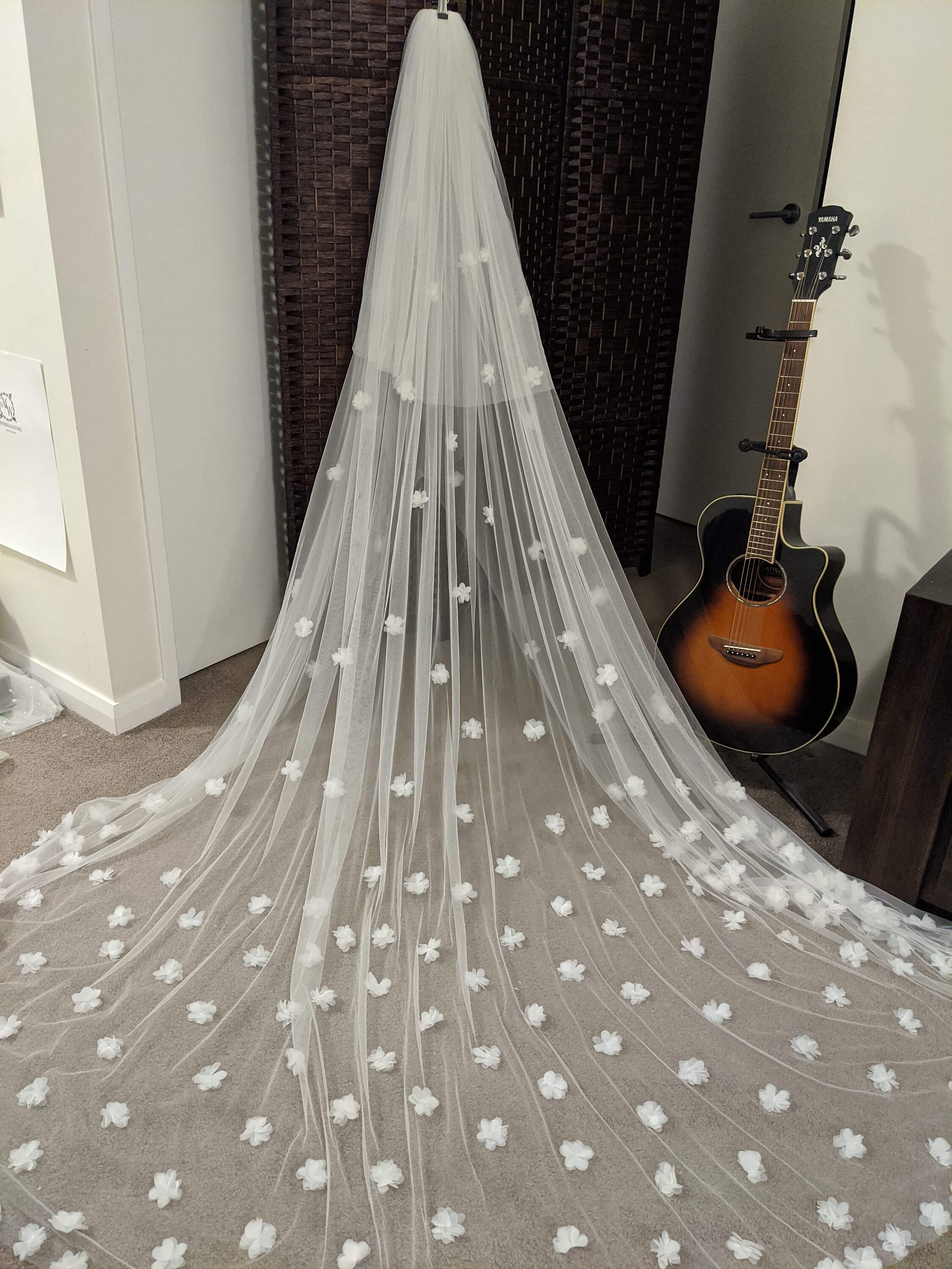 3D Flower Petal Veil Flower Petal Veil Veil With 3D Lace Etsy