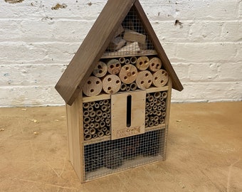 Large Wooden Insect Bug & Bee House Hotel - 37x26cm