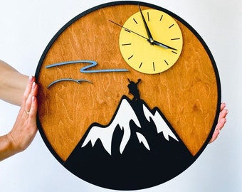 Mountain Climbing Wooden Wall Clock – Personalized Climber Gift, Rustic Adventure Decor, Unique Gift for Him, Silent Home Wall Art