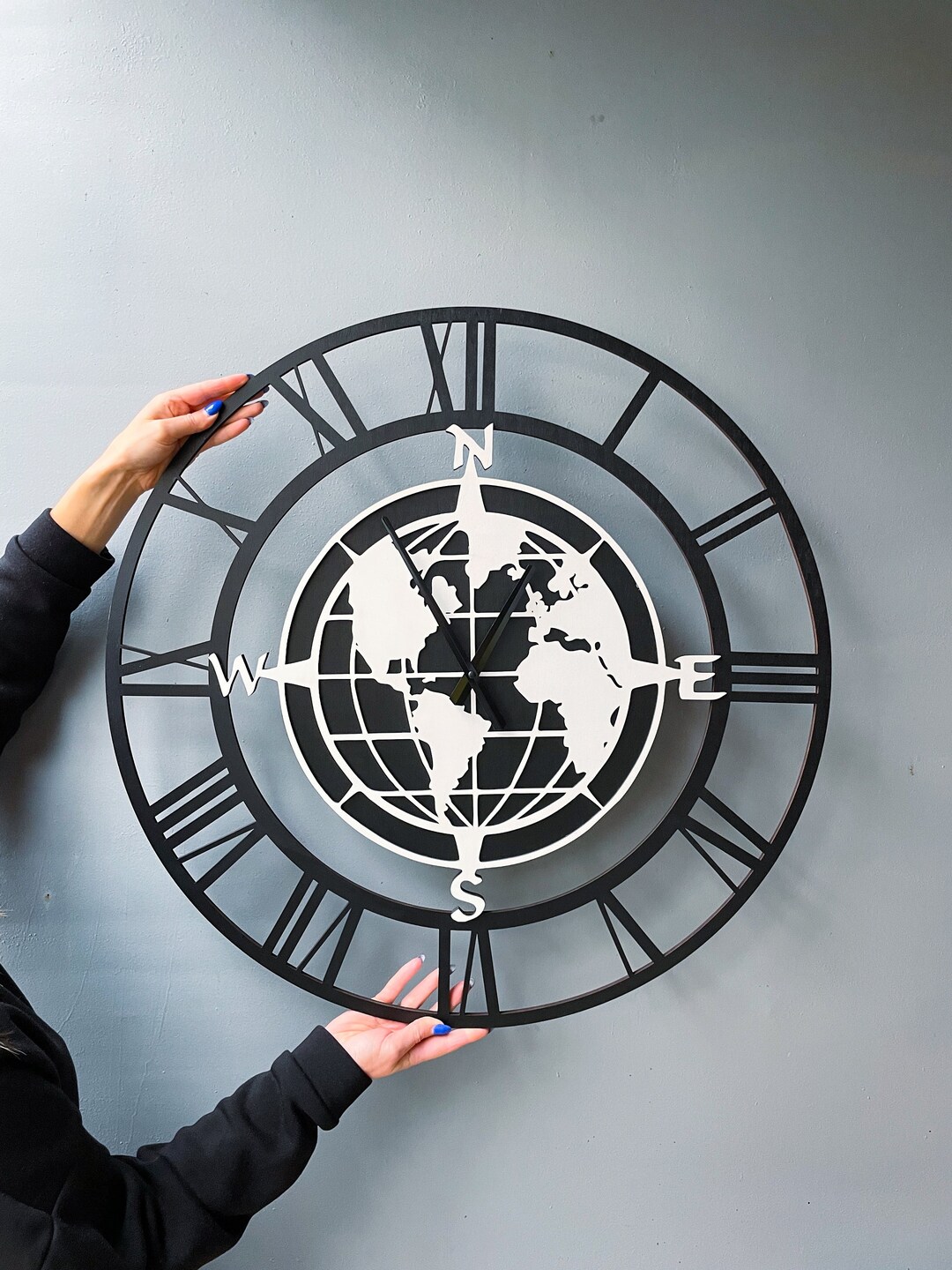 World Map Wooden Wall Clock, Earth Wall Clock, Geographic Compass Clock ...