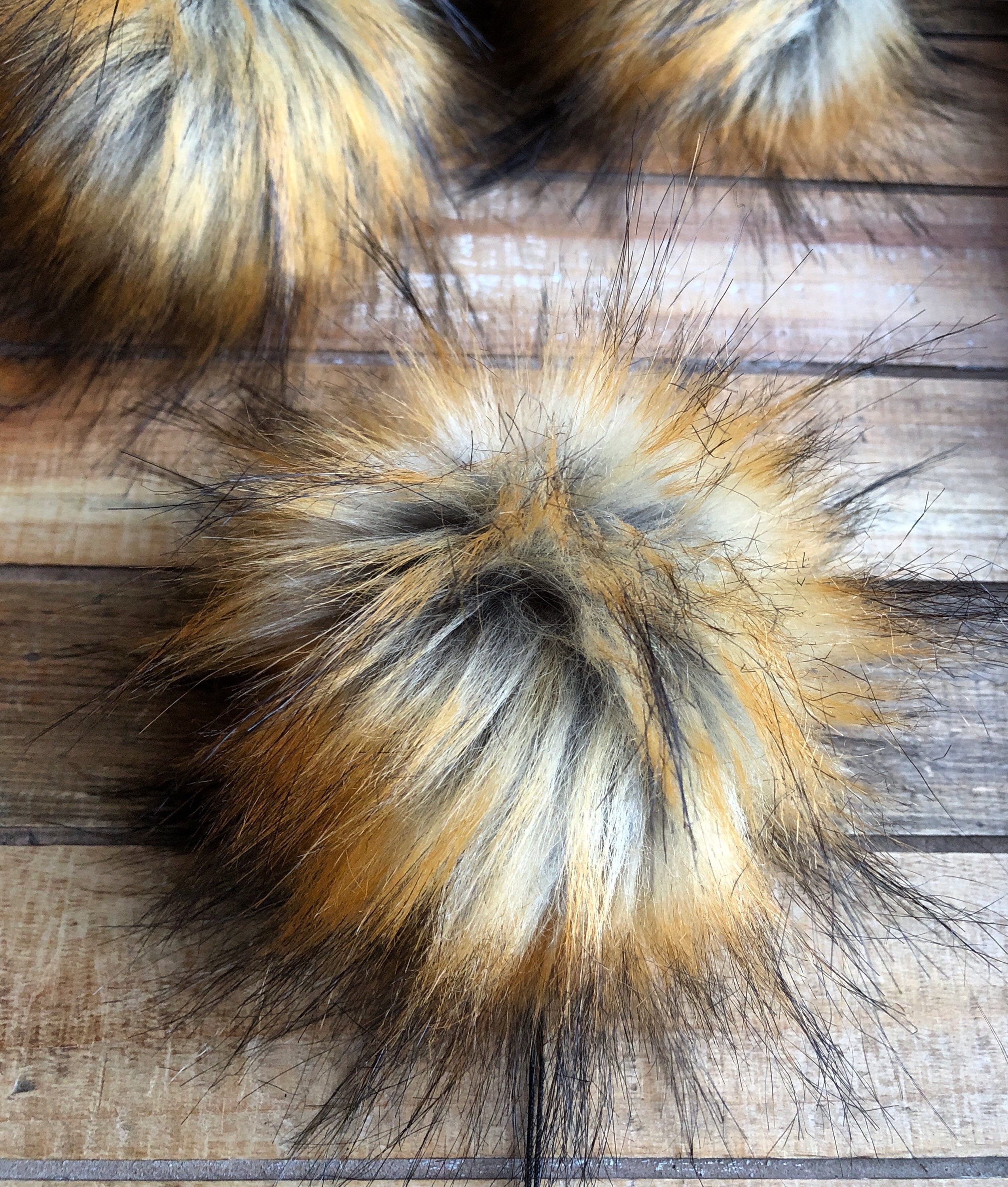 Fawn Rabbit Fur Pelt, Genuine Rabbit Fur, Ethically Sourced Natural Fur  Hide, Ginger Rabbit Pelt, Caramel Rabbit Fur, Golden Wheat 