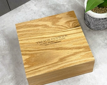 Personalised Sqaure Wooden Memory Box | Memorial Box for keepsakes | Gifts for new born | Gift for anniversaries | Solid Oak Memory Box