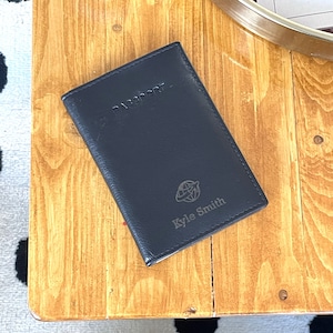 personalised leather passport holders | Personalized passport cover | gifts for explorers | gifts for travelling friends | leather gifts