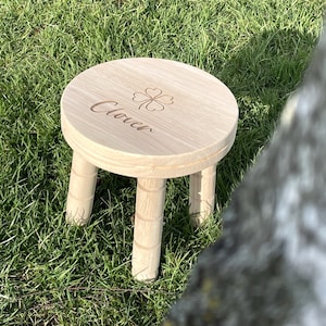 Personalised Wooden Stool - Gifts for Kid&#39;s - Children&#39;s Furniture - Wooden Stool for Children&#39;s Bedroom - Gift for Kids
