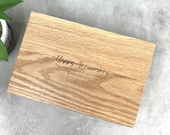 Personalised Solid Oak Medium sized Memory Box: Engraved Keepsake Gift for Memories