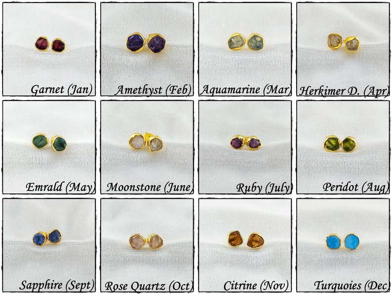 Puede incluir: Un collage de 12 pares de pendientes de bot&oacute;n de oro con piedras preciosas de diferentes colores, que representan las piedras de nacimiento para cada mes del a&ntilde;o. Granate (enero), amatista (febrero), aguamarina (marzo), diamante Herkimer (abril), esmeralda (mayo), piedra lunar (junio), rub&iacute; (julio), peridoto (agosto), zafiro (septiembre), cuarzo rosa (octubre), citrino (noviembre) y turquesa (diciembre).
