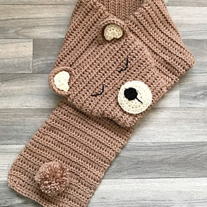 Bear Scarf | Crochet | Digital PDF Pattern | Keyhole Scarf | Woodland Animal Scarf | Chunky Yarn | Toddler | Child | Neck Warmer |