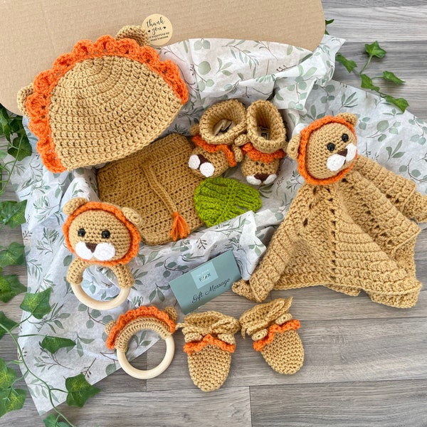 LION Baby Gift Set | Safari Animal | Newborn Outfit | Hat | Booties | Rattle | Handmade | Crochet | Mum to be | Baby Shower Gift