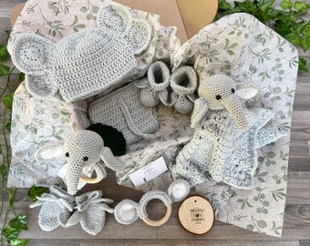 ELEPHANT Baby Gift Set | Safari Animal | Newborn Outfit | Hat | Booties | Rattle | Handmade | Crochet | Mum to be | Baby Shower Gift
