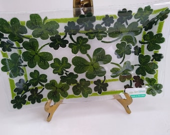 Peggy Karr &quot;Shamrocks&quot; 1999 9&quot; x 5&quot; plate signed