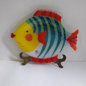 Peggy Karr "Fish Frolics" Plate: Signed Art Glass (11", 2002)