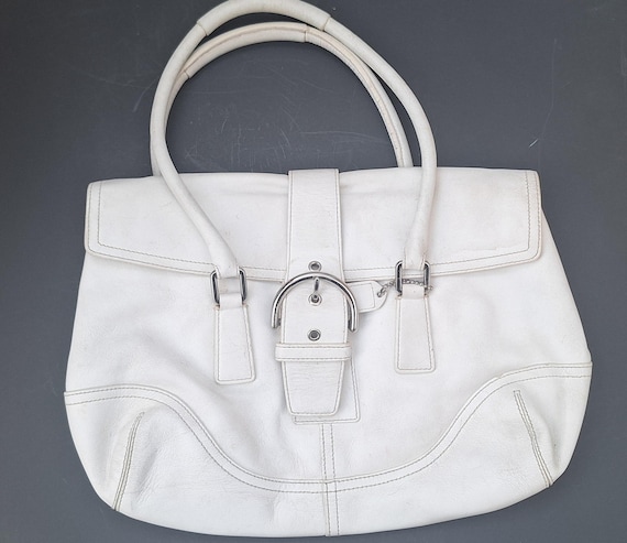Vintage Coach Flap Soho Hampton White Signature Leather Bag: 14