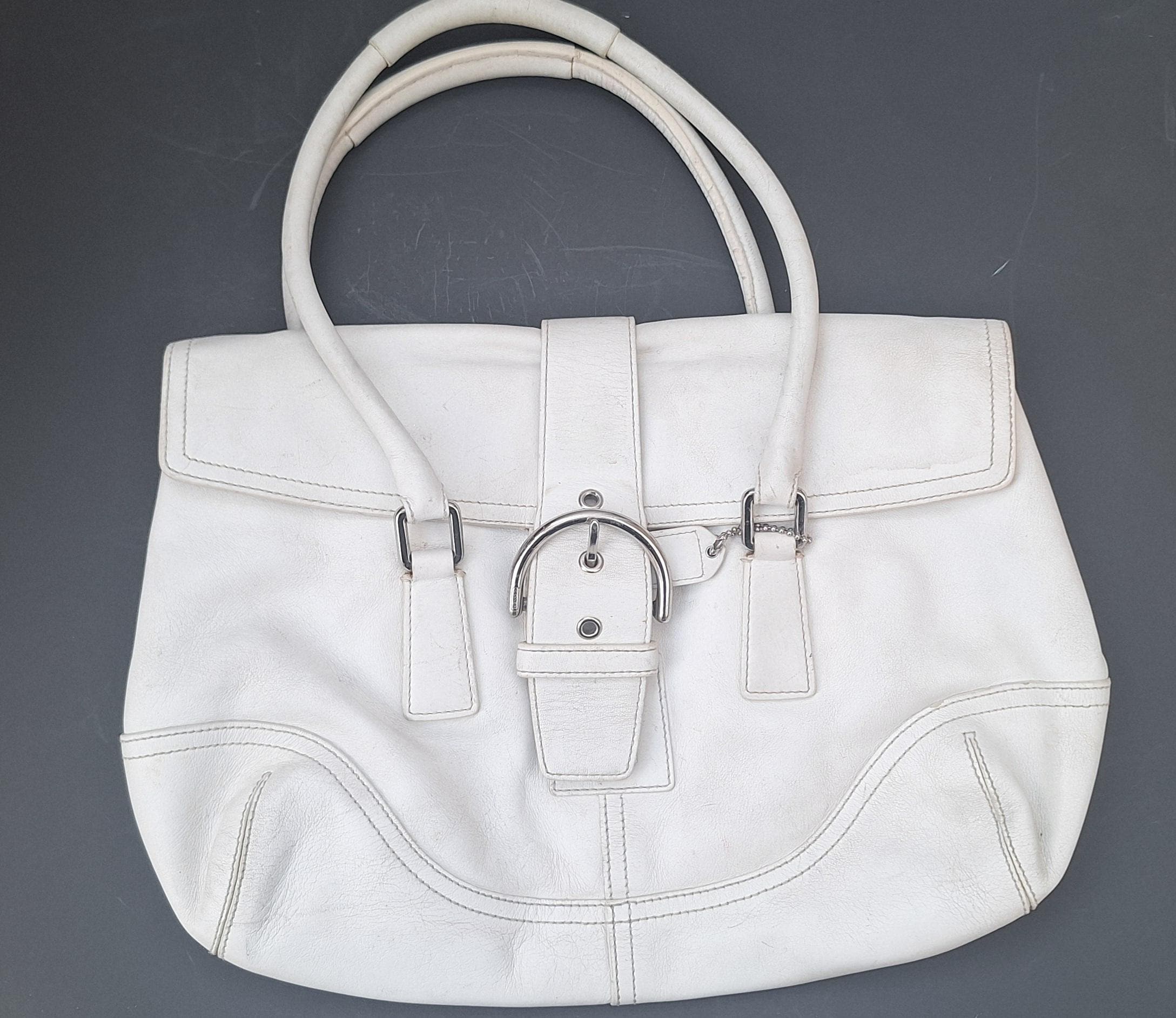 Vintage Coach Flap Soho Hampton White Signature Leather Bag: 14
