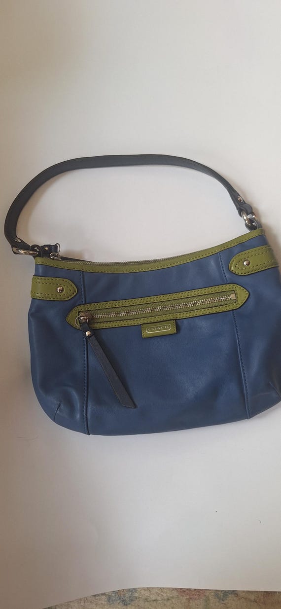 バッグ 728 vintage old coach shoulder bag navy Vintage Coach Pocket Purse Shoulder Bag/Clutch: Navy Blue