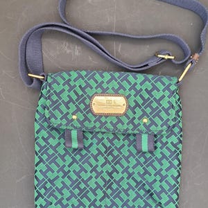 Vintage Tommy Hilfiger crossbody bag 9&quot; x 8.5&quot;.