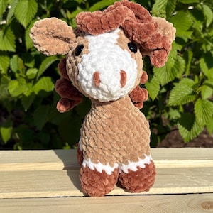 Crochet Horse Plushie, Horse Plush, Gift for Girls, Stuffed Animal, Horse Decor, Animal Plushie