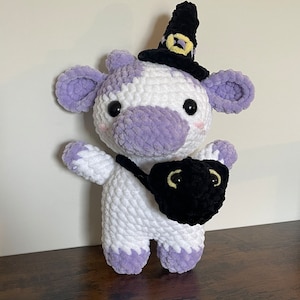 Crochet Witch Cow, Halloween, Cow Plushie,
