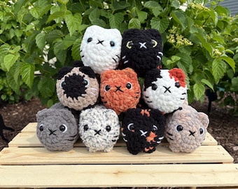 Small Crochet Loaf Cats, Cat Plushie, Crochet Loaf Cat, Gift For Cat Lover, Cat Gift, Desk Pet, Crochet Animal