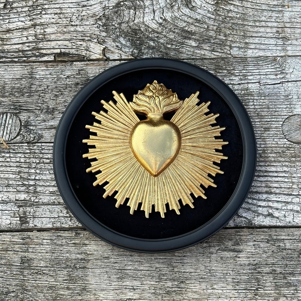 Cadre noir ex voto coeur et rayons de soleil  Diamètre 23 cm