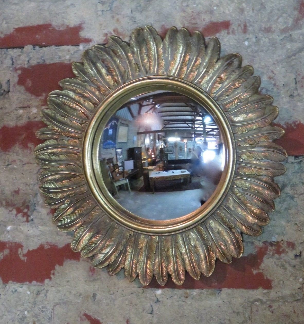 Miroir Plumes Simples Doré Patiné avec Oeil de Sorcière Diam 33cm