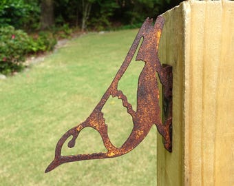 Rusty Metal Nuthatch Bird - Steel Garden Bird - Rusted Nuthatch Garden Decor - Nuthatch Bird Sculpture - Post Mount - 3.5 in tall
