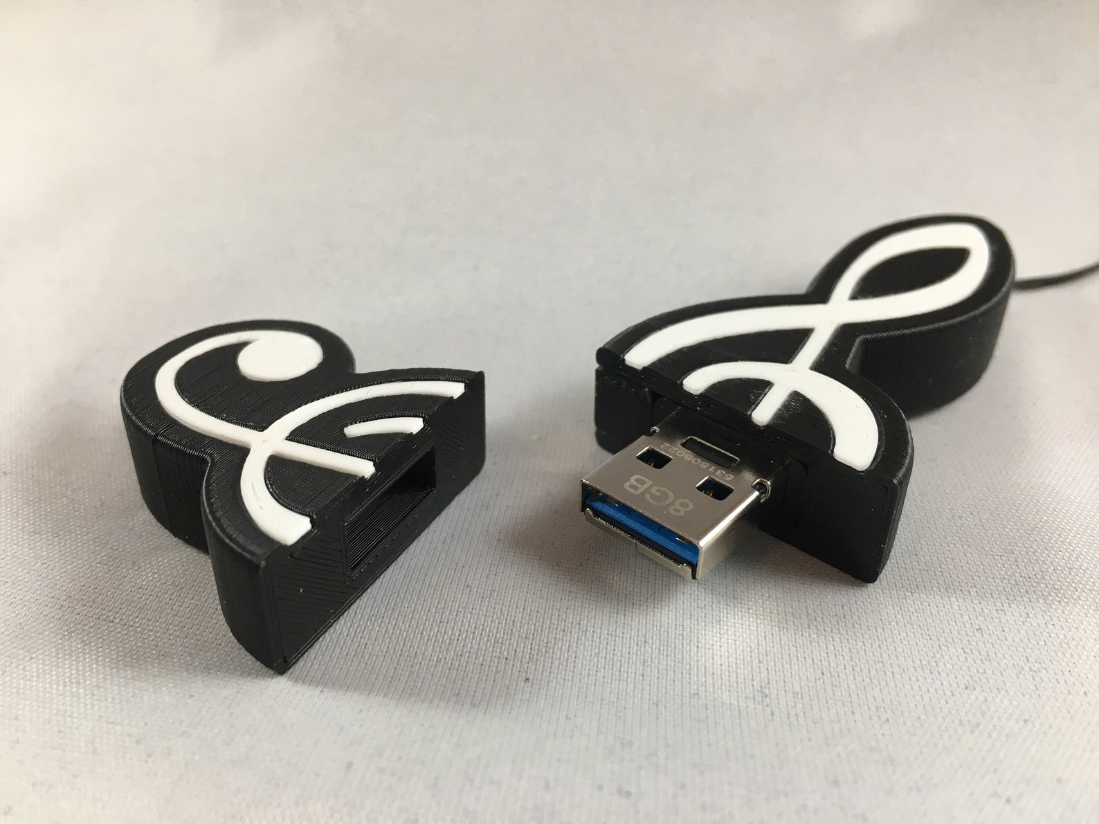 Notenschlüssel USB Stick 64 GB, USB 2.0 – Lustiger Musik-USB-Stick Von H-Customs In Weiß