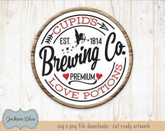Cupids Brewing Co SVG downloaden. Vintage Valentijnsdag teken Art Cut-bestand. Valentine Brew Co. SVG. Valentijnsdag SVG bestand knippen.