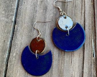 Palladium and Deep Blue Ceramic Drop Earrings