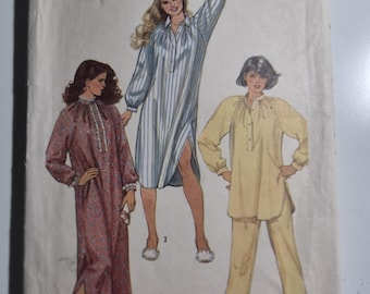 Simplicity 6651 misses nightshirt in 2 lengths and pajamas, size small 10-12 bust 32.5-34, uncut and factory folded, see description C.1984