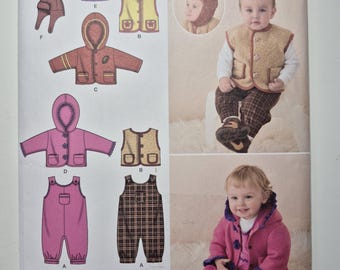 Simplicity 2523 Babies overalls, jacket or vest and hats -in 3 sizes, sizes Xxs,Xs,S,M,L, uncut/factory folded, see description/photos 2009