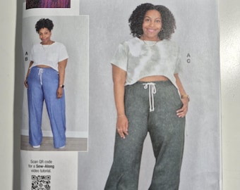 Know Me 2110 knit top and pants, sizes 20w,22w,24w,26w,28w, uncut and factory folded, see description and photos C.2025