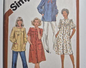 Simplicity 5320 misses smock in 2 lengths,  size 12 bust 34, uncut and factory folded, see description and photos C.1981