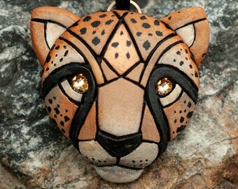 Cheetah Leopard Face Necklace, Safari Style African Animal Head, Spirit Animal, Christmas Gift Idea for Runner, Big cat fast Wildcat Spotted