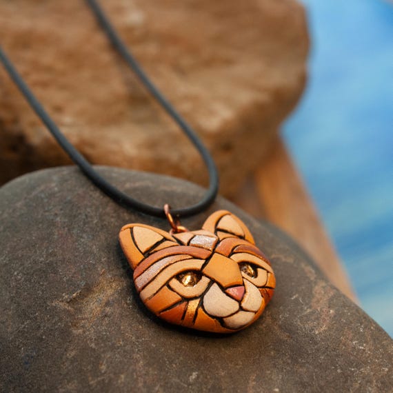 Ginger Cat Pendant Necklace – Orange Kitten Clay Jewelry – Lightweight & Personalizable Gift for Cat Lovers. Handmade Gift Idea, Choose cord
