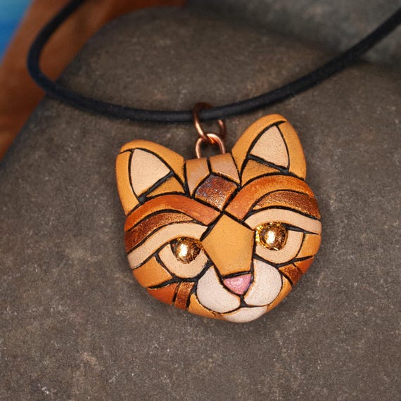 Ginger Cat Pendant Necklace – Orange Kitten Clay Jewelry – Lightweight & Personalizable Gift for Cat Lovers. Handmade Gift Idea, Choose cord