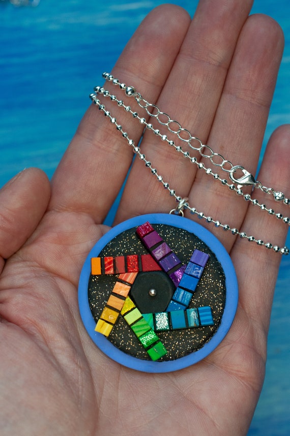 Kinetic Necklace Fidget Spinner, Color wheel mosaic, Unique gift idea for artists, Fun art to wear Unisex, Bright Full Spectrum Rainbow spin