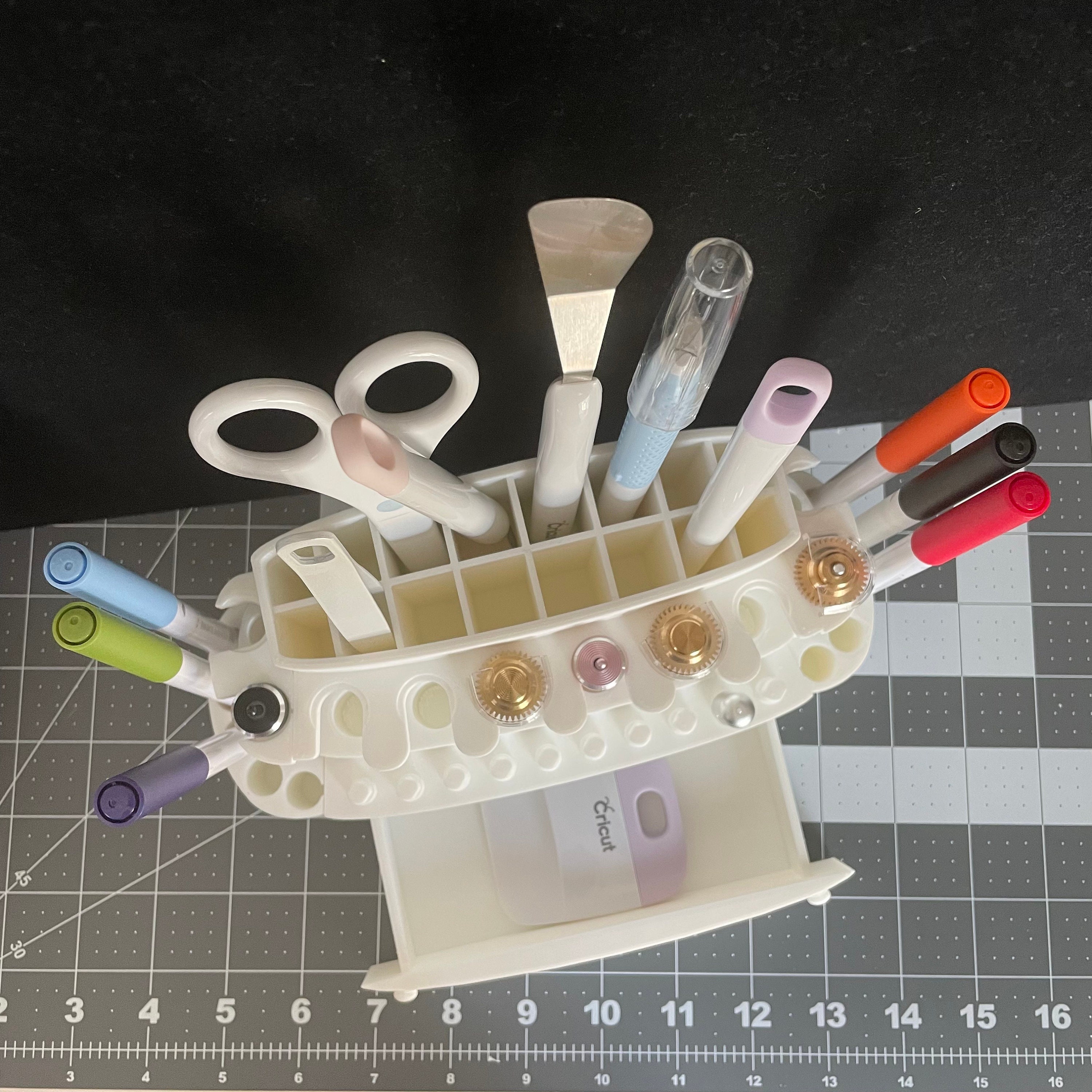 Cricut 3d printed tool holder 🥰🥰 this is super handy for all my tools and  blades for the maker : r/cricut