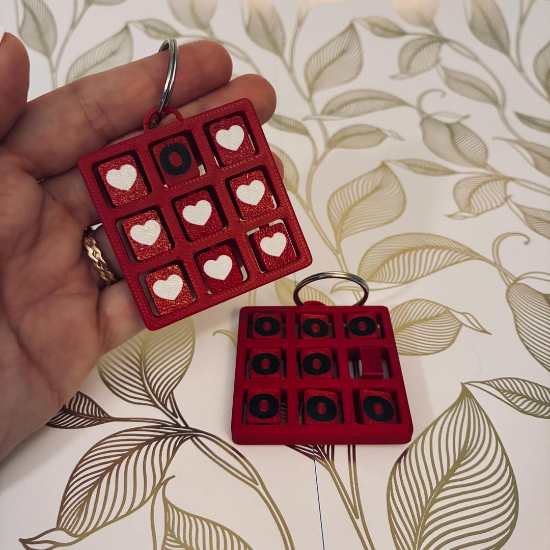 Valentine Tic-tac-toe Keychain | 3D Printed Hearts Vs O's Game - Etsy