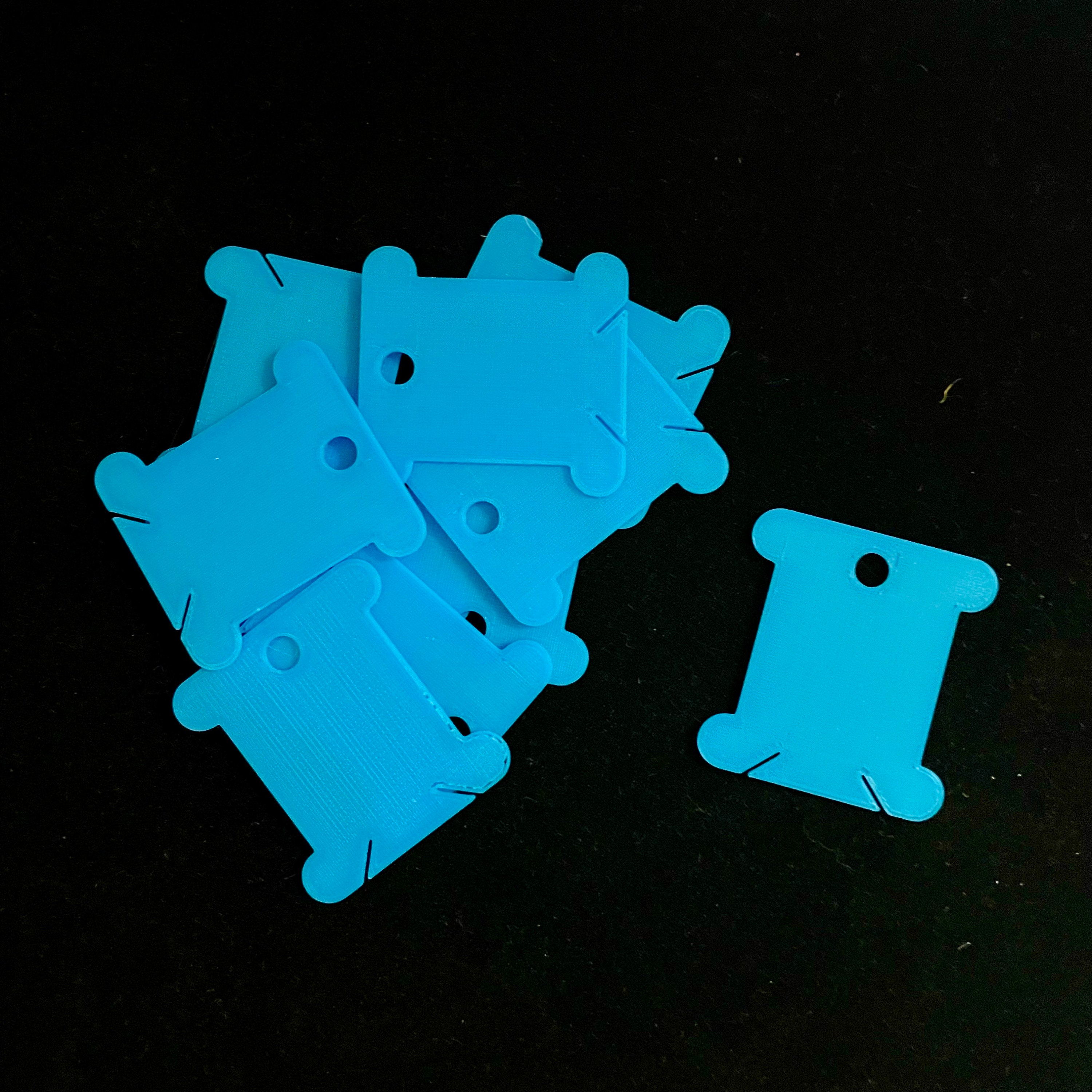 Bobbin Clips for Style M Bobbins Assorted Colors Industrial Sewing Machine  Choose Your Quantity Plastic Clips Class M 3D Printed 