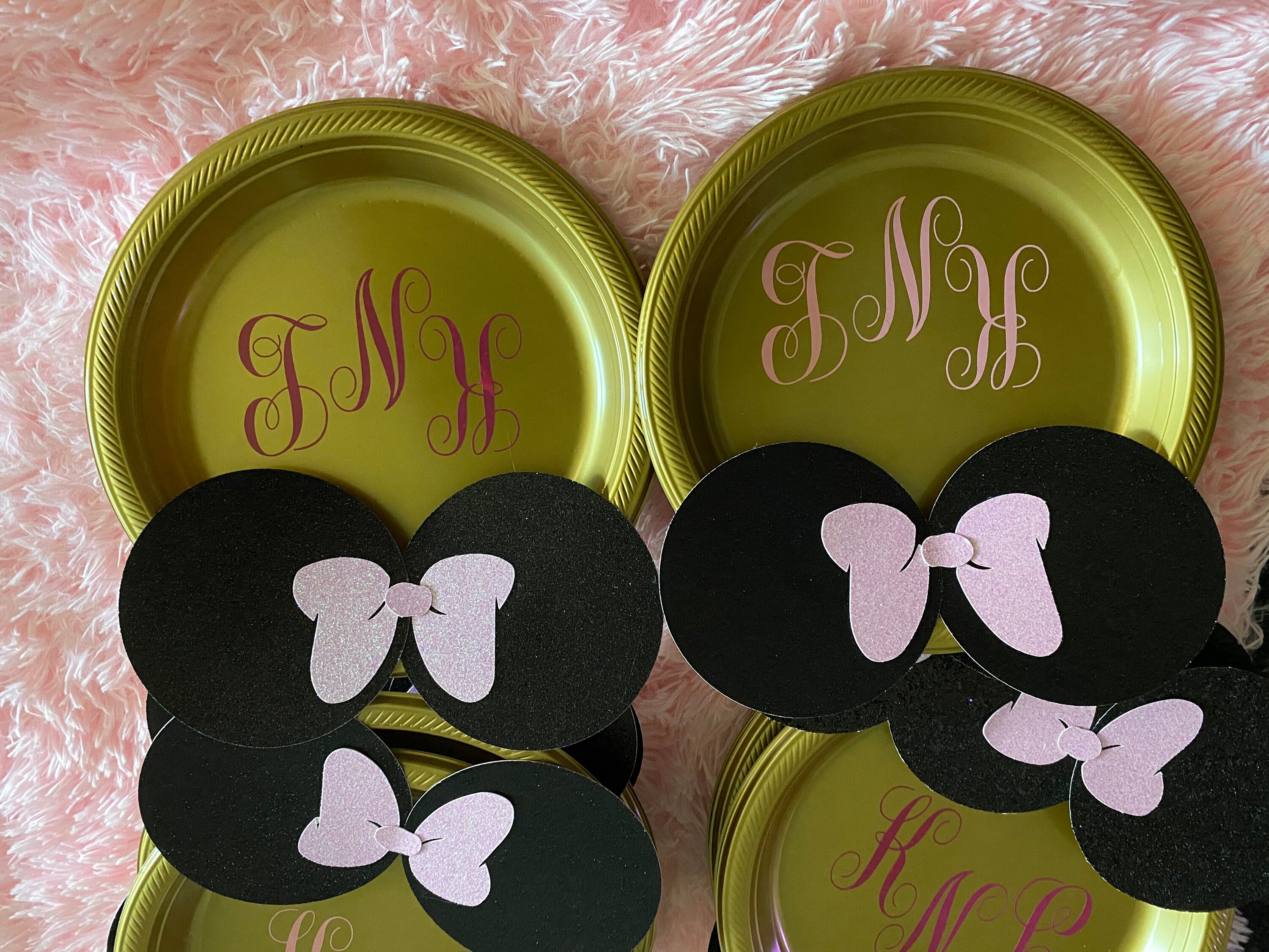 Customized Minnie Mouse Birthday Plates