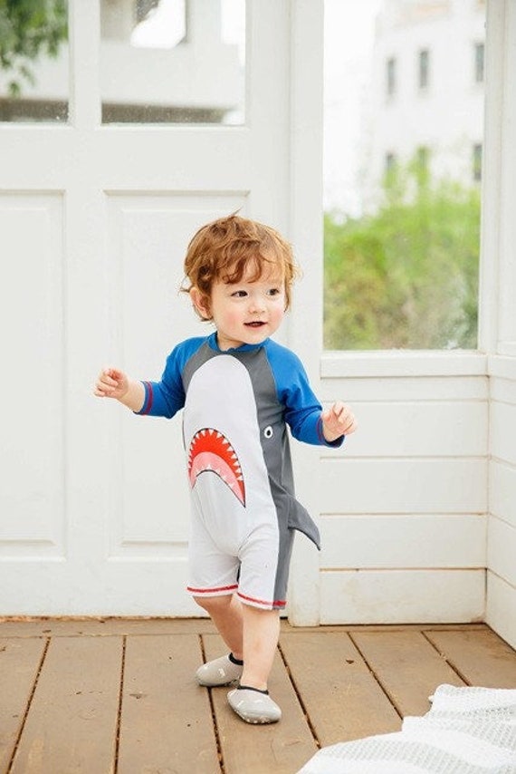 Baby shark sales hoodie toddler