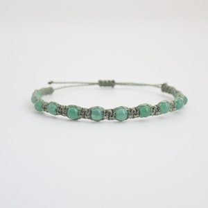 heart chakra | macramé bracelet, green aventurine, abundance, gratitude, love, empathy, self-worth, acceptance, connection, growth, healing