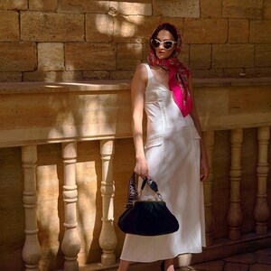 Zwarte clutch met frame, zwarte crossbody-tas, zwarte tas met sluiting, zwarte tas met gesp, retro-stijl portemonnee, Kiss Lock-tas, zwarte schoudertas