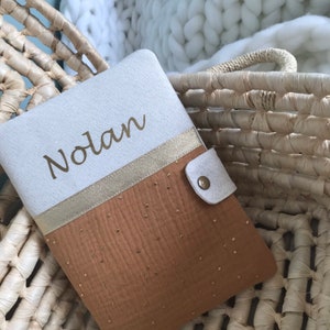 Protège carnet de santé