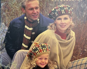 Patons Classics Family Accessories Hats Scarf Bag Knitting Pattern Beehive Book 945