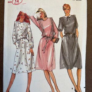 Elastic Waistline Dress Vintage Womens Misses Sewing Pattern Butterick 3480 Uncut Size 14